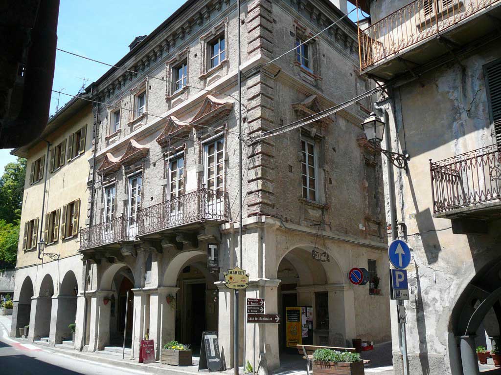 Palazzo Bolleris / Bolleri